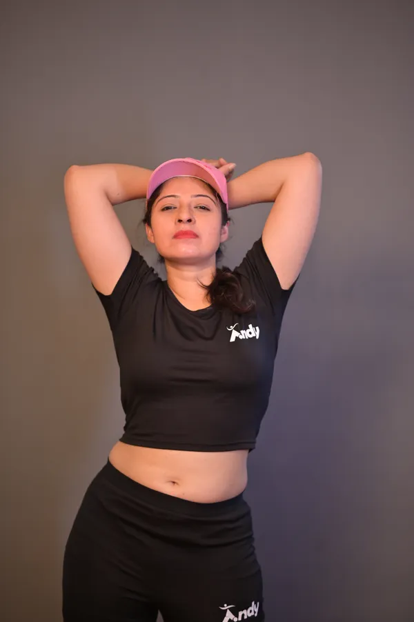 AuraFlow_Women’s_Crop_Top