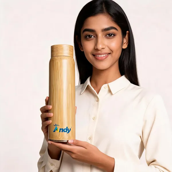 Wood_Natural_Finish_Beige_Water_Bottle