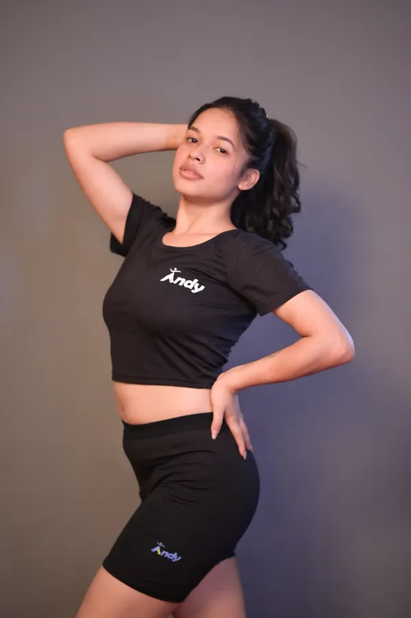 AuraFlow_Women’s_Crop_Top