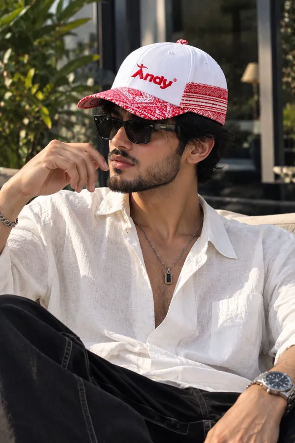 Red_And_White_Cotton_Gamosa_Cap_For_Men