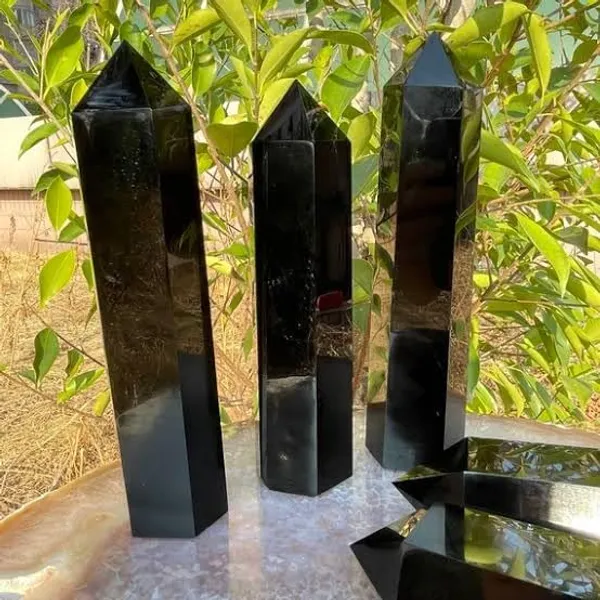 Black_Obsidian_Wand_Tower_Point_3_Inch