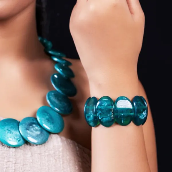 Product_Summary_Beadnest_Chunky_Large_Bead_Bracelet_For_Women_Girls_Handcrafted_Elasticated_Bracelet_Made_Of_Large_Oval_Beads_Smooth_Lightweight_Boho_Chic_Accessory_For_Beach_Wear
