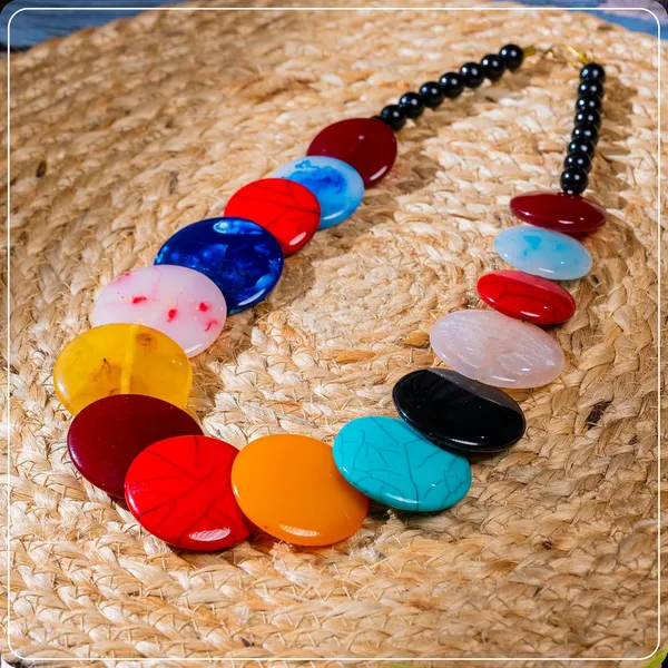 Multicolor_Beaded_Statement_Necklace_For_Women_And_Girls_Oval_Shaped_Large_Round_Bead_Vintage_Jewellery_Retro_Boho_Trendy_Fashion_Wedding_Celebratory_Beach_Wear_For_Ladies_Gifting