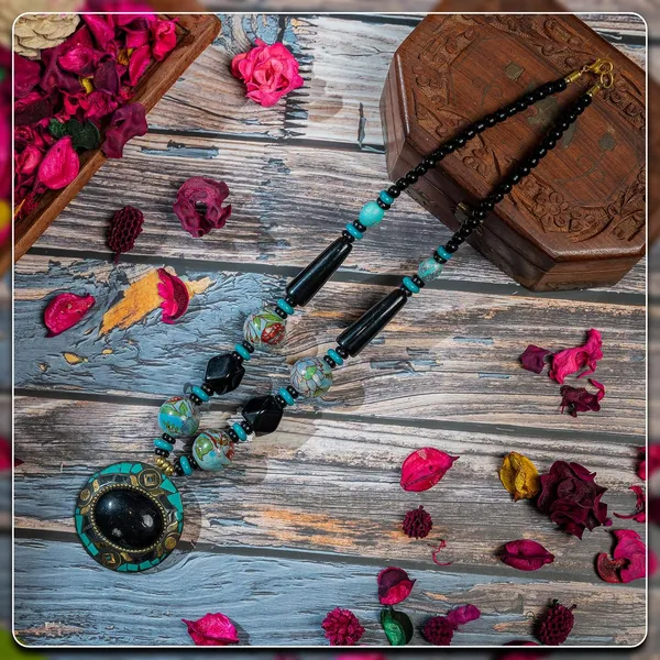 Tibetan_Pendant_Necklace_Jewellery_For_Women_Girls_Traditional_Afghani_Handcrafted_With_Tribal_Style_Multicolor_Beads_Lightweight_Boho_Statement_Ethnic_Wedding_Gift