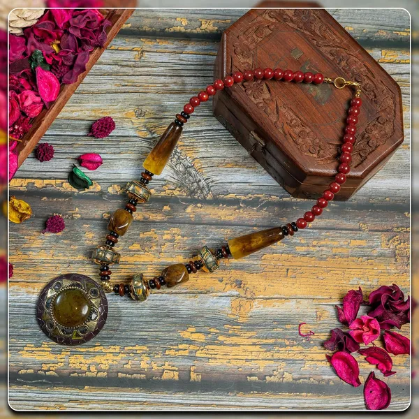 Tibetan_Pendant_Necklace_Jewellery_For_Women_Girls_Traditional_Afghani_Handcrafted_With_Tribal_Style_Multicolor_Beads_Lightweight_Boho_Statement_Ethnic_Wedding_Gift