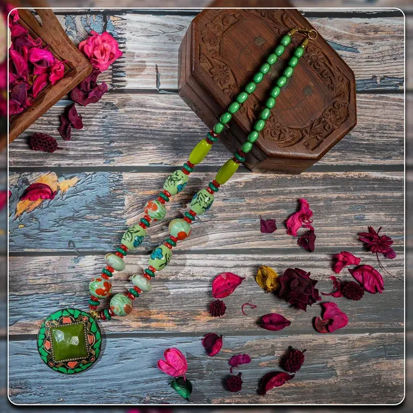 Tibetan_Pendant_Necklace_Jewellery_For_Women_Girls_Traditional_Afghani_Handcrafted_With_Tribal_Style_Multicolor_Beads_Lightweight_Boho_Statement_Ethnic_Wedding_Gift