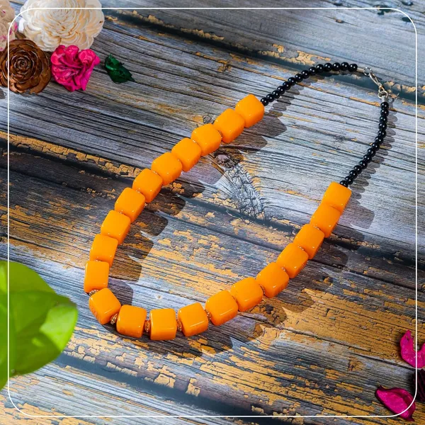 Bead_Necklace_For_Women_Girls_Lightweight_Statement_Ethnic_Jewellery_With_Geometric_Dice_Tumble_Shaped_Beads_Everyday_Wear_Fashion_Neckpiece_For_Styling_Gifting