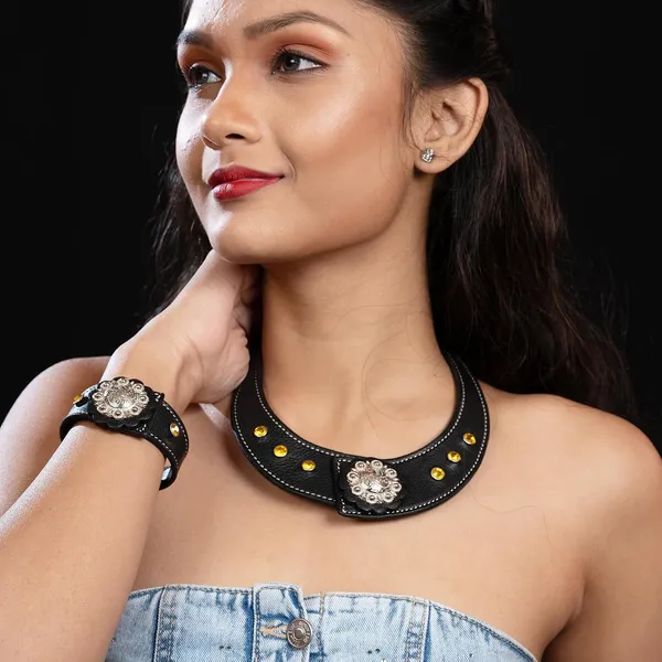 Softy_Crystal_Leather_Necklace_With_Bracelet_Set_Handcrafted_Statement_Jewelry_With_Floral_Concho_Motif_Secure_Snap_Button_Clasp_For_Women_And_Girls