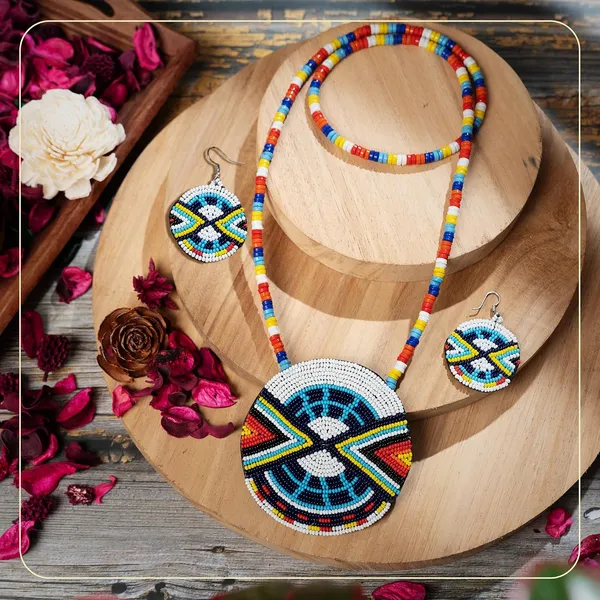 Handmade_Beaded_Medallion_Necklace_With_Matching_Earrings_Huichol_Neckpiece_Native_American_Jewellery_For_Women_Girls