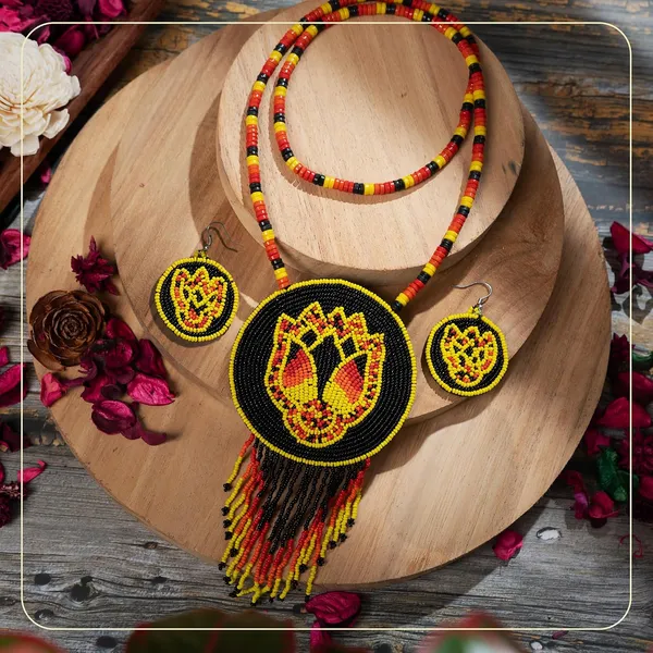 Handmade_Beaded_Medallion_Necklace_With_Matching_Earrings_Huichol_Neckpiece_Native_American_Jewellery_For_Women_Girls