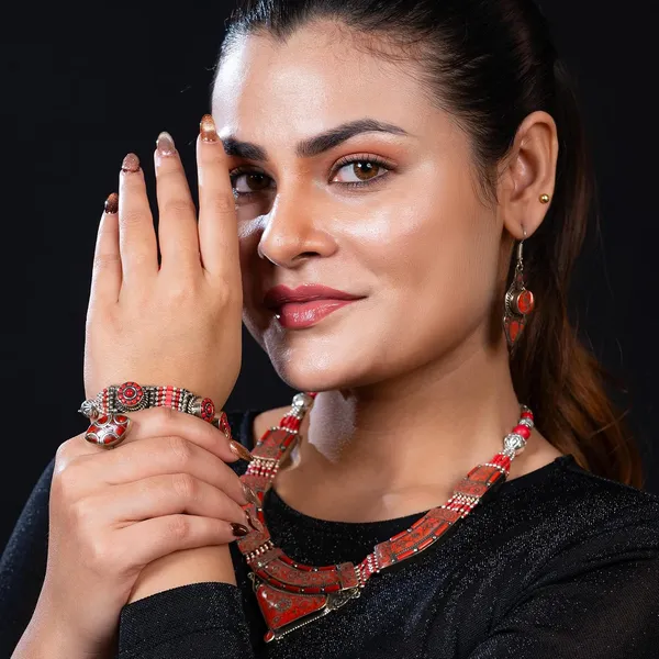 Handcrafted_Hamsa_Nepali_Necklace_Set_For_Women_Girls_Tibetan_Afghani_Metal_Beaded_Jewellery_Set_With_Necklace_Bracelet_Earrings_Ring