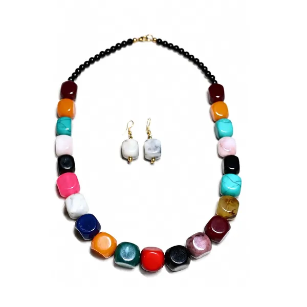 Faux_Gemstone_Bead_Necklace_For_Women_Natural_Stone_Inspired_Acrylic_Beaded_Necklace_Boho_Earthy_Statement_Jewellery_Navratri_Diwali_Party_Gift_Ethnic_Fashion