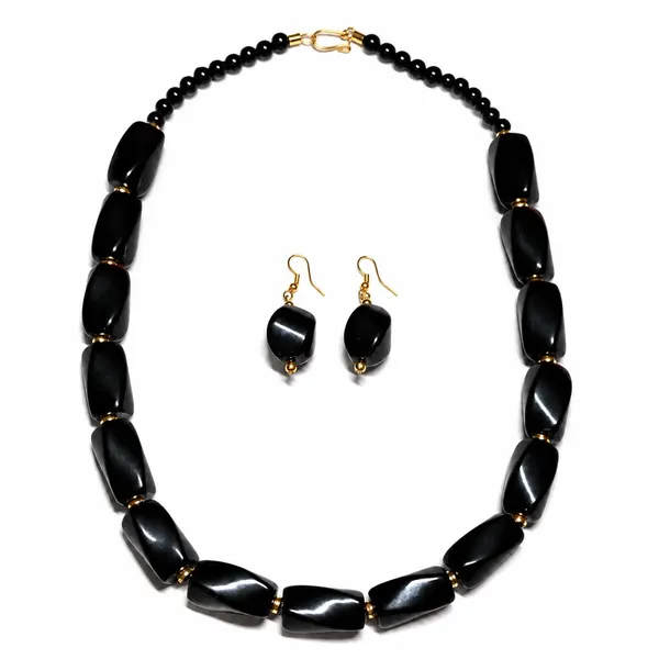 Beaded_Necklace_Set_With_Earrings_For_Women_Acrylic_Tumble_Bead_Jewellery_Navratri_Diwali_Wedding_Gift_Ethnic_Boho_Party_Daily_Wear