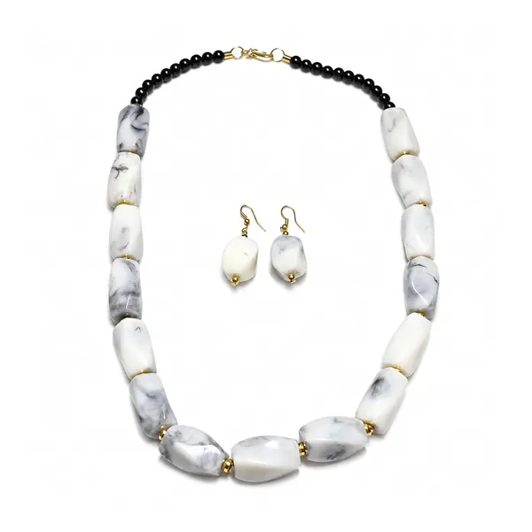 Beaded_Necklace_Set_With_Earrings_For_Women_Acrylic_Tumble_Bead_Jewellery_Navratri_Diwali_Wedding_Gift_Ethnic_Boho_Party_Daily_Wear
