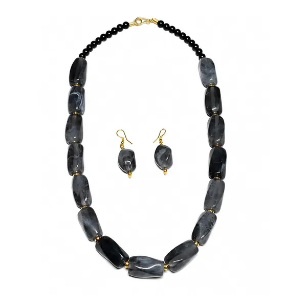 Beaded_Necklace_Set_With_Earrings_For_Women_Acrylic_Tumble_Bead_Jewellery_Navratri_Diwali_Wedding_Gift_Ethnic_Boho_Party_Daily_Wear