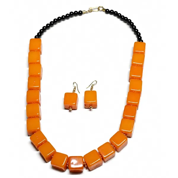 Cube_Dice_Bead_Necklace_For_Women_Chunky_Square_Block_Beaded_Statement_Necklace_Bold_Acrylic_Fashion_Jewellery_Navratri_Diwali_Party_Gift_Ethnic_Boho_Casual