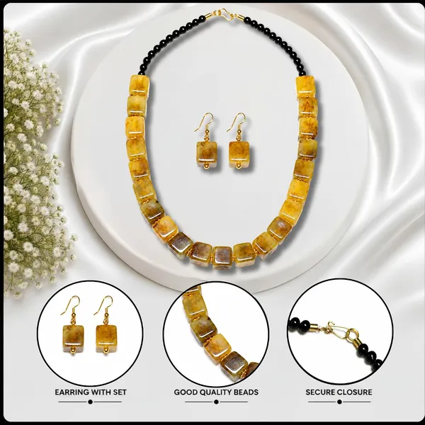 Cube_Dice_Bead_Necklace_For_Women_Chunky_Square_Block_Beaded_Statement_Necklace_Bold_Acrylic_Fashion_Jewellery_Navratri_Diwali_Party_Gift_Ethnic_Boho_Casual