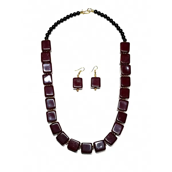 Cube_Dice_Bead_Necklace_For_Women_Chunky_Square_Block_Beaded_Statement_Necklace_Bold_Acrylic_Fashion_Jewellery_Navratri_Diwali_Party_Gift_Ethnic_Boho_Casual