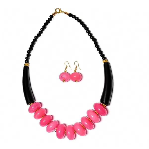 Graduated_Coin_Disc_Bead_Necklace_For_Women_Flat_Circular_Cascading_Beaded_Statement_Necklace_Bold_Acrylic_Fashion_Jewellery_Navratri_Diwali_Party_Gift_Ethnic_Boho