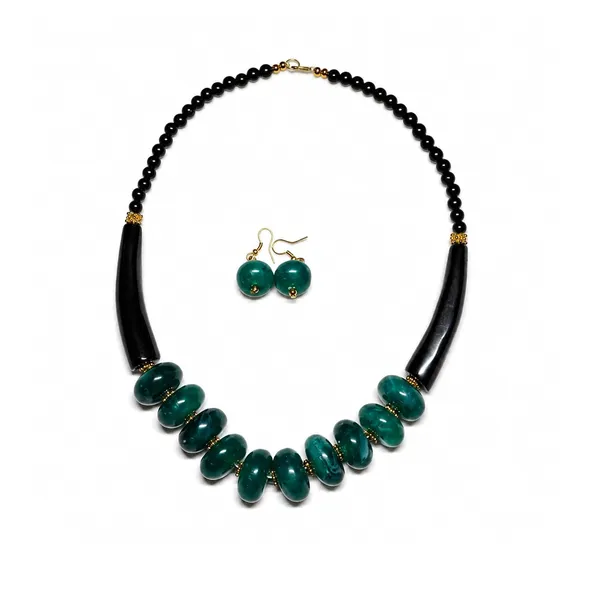 Graduated_Coin_Disc_Bead_Necklace_For_Women_Flat_Circular_Cascading_Beaded_Statement_Necklace_Bold_Acrylic_Fashion_Jewellery_Navratri_Diwali_Party_Gift_Ethnic_Boho