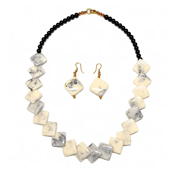 Zigzag_Kite_Bead_Necklace_Earrings_Set_For_Women_Hot_Pink_Boho_Tribal_Geometric_Statement_Jewellery_Acrylic_Stone_Look_Beads_Navratri_Diwali_Party_Gift