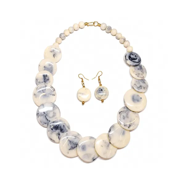 Big_Coin_Acrylic_Necklace_Set_For_Women_Handmade_Bead_Statement_Necklace_With_Earrings_Fashion_Jewellery_For_Party_Wedding_Office_Ethnic_Casual_Wear_Premium_Gift_For_Women