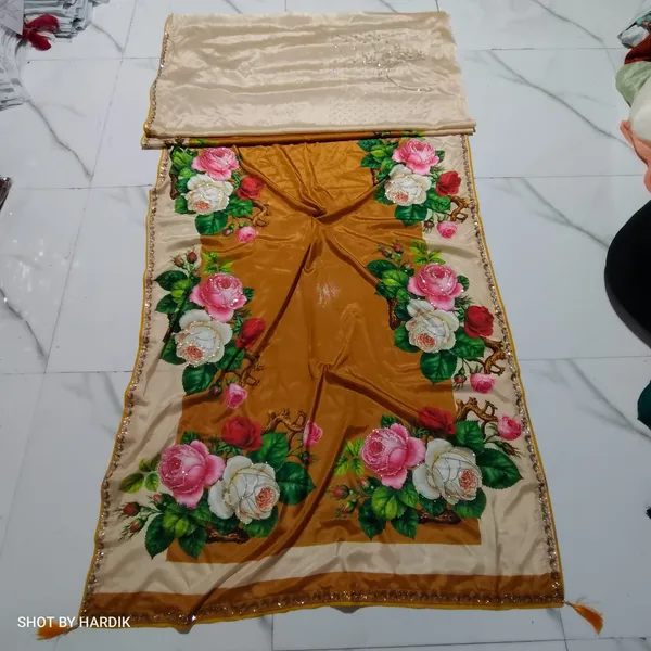 Mustard_Silk_Floral_Printed_Saree_For_Women