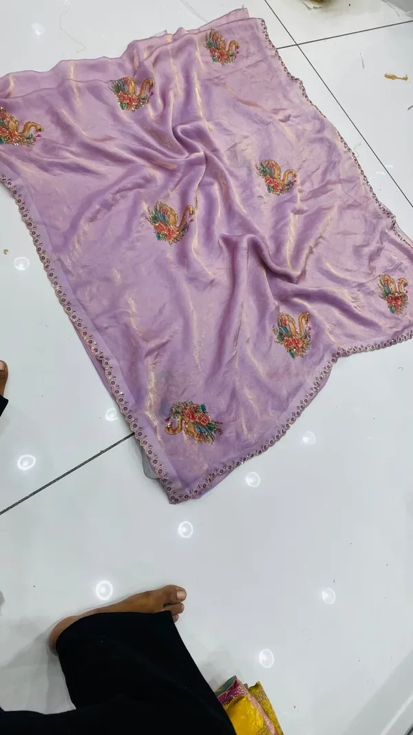 Lavender_Silk_Floral_Stone_Work_Saree_For_Women