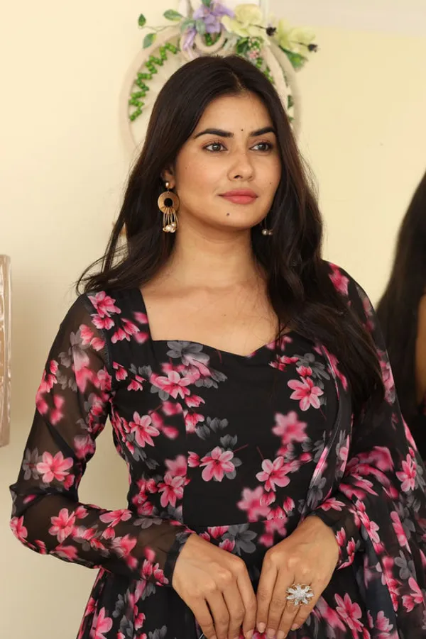 Black_Georgette_Gown_with_Dupatta_for_Women