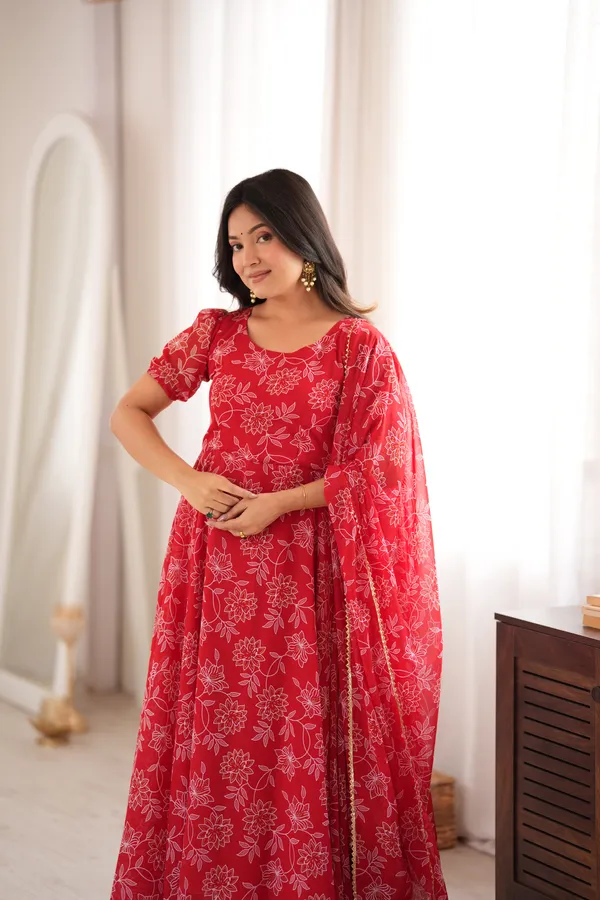 Red_Georgette_Gown_with_Dupatta_for_Women