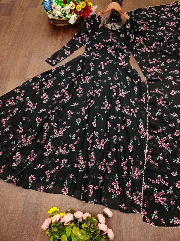 Black_Georgette_Gown_with_Dupatta_for_Women