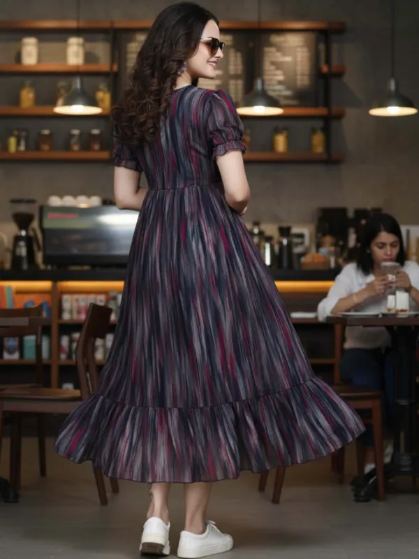 Black_Georgette_Gown_for_Women