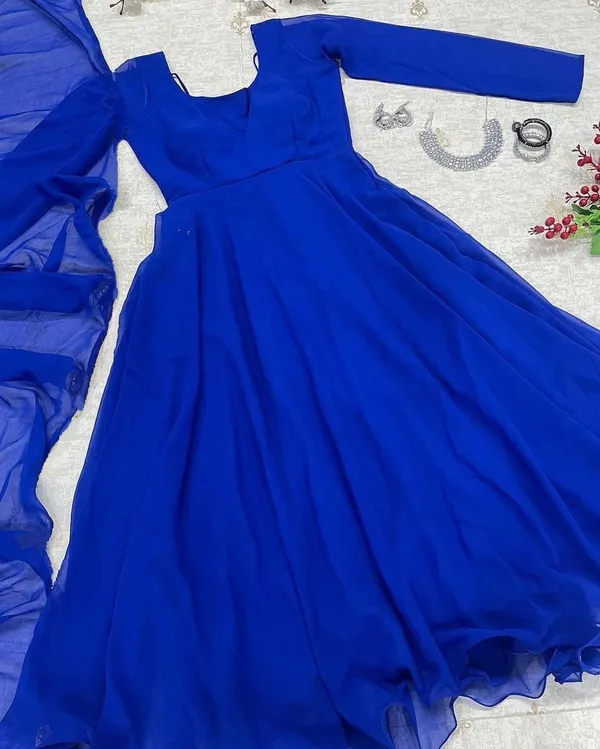 Blue_Georgette_Gown_with_Dupatta_for_Women