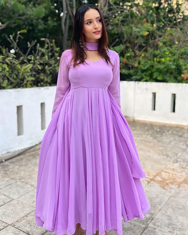 Lavender_Georgette_Gown_with_Dupatta_for_Women