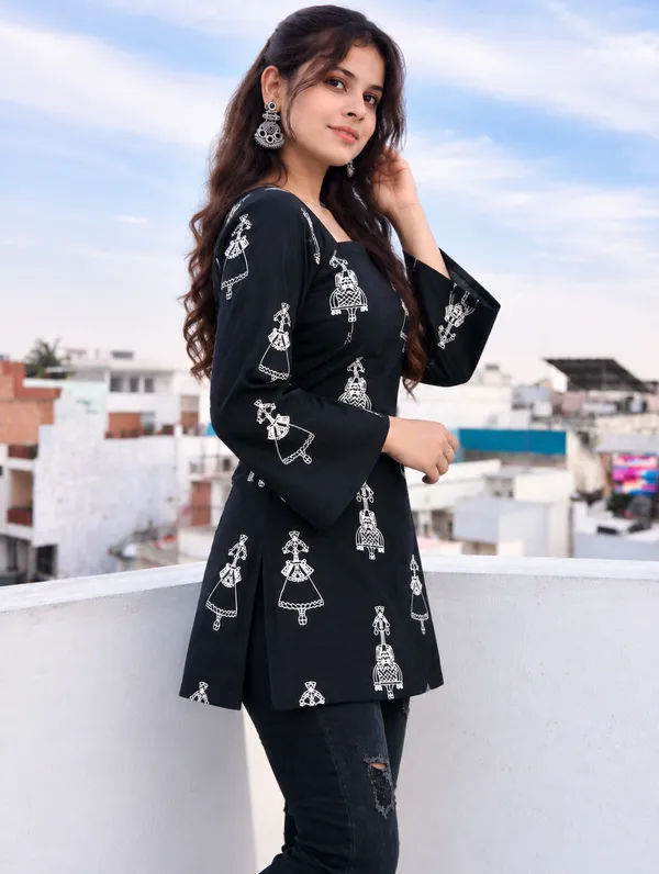 Black_Cotton_Short_Kurti_Tunic_for_Women