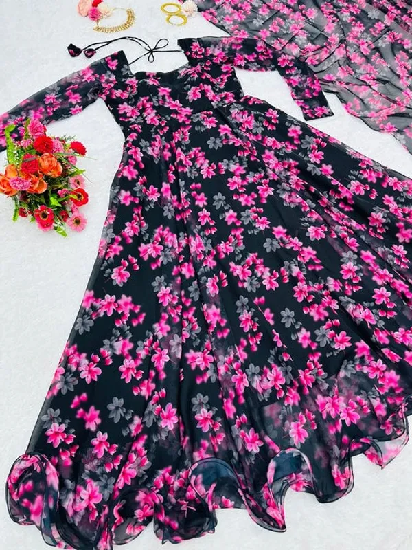 Black_Georgette_Gown_with_Dupatta_for_Women