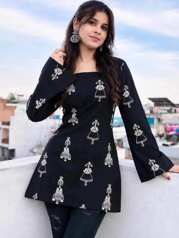 Black_Cotton_Short_Kurti_Tunic_for_Women
