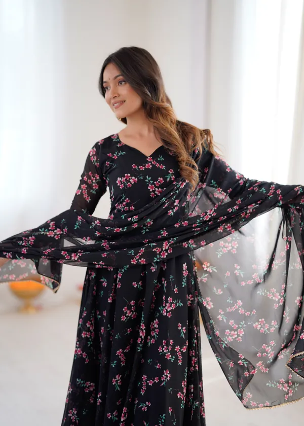 Black_Georgette_Gown_with_Dupatta_for_Women