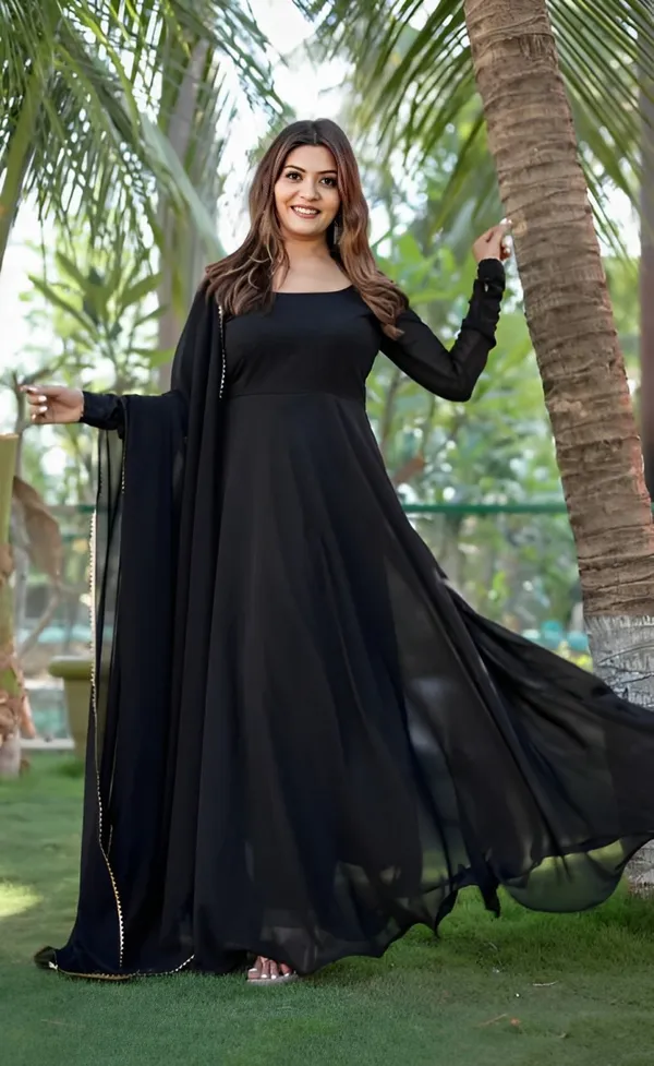 Black_Georgette_Gown_with_Dupatta_for_Women