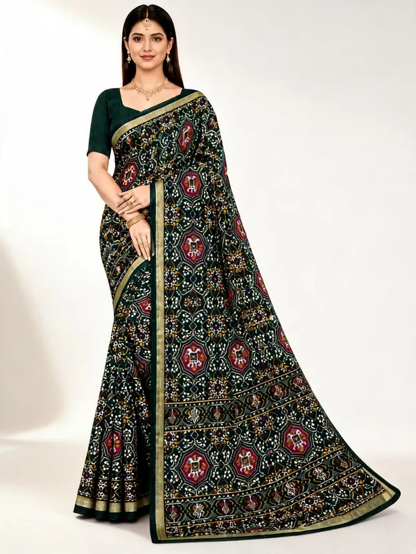 Green_Cotton_Geometric_Floral_Printed_Saree_For_Women