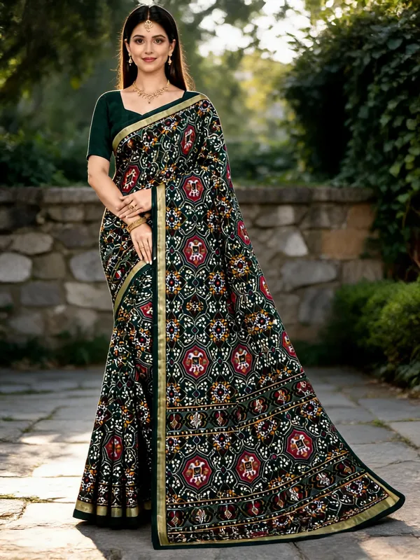 Green_Cotton_Geometric_Floral_Printed_Saree_For_Women