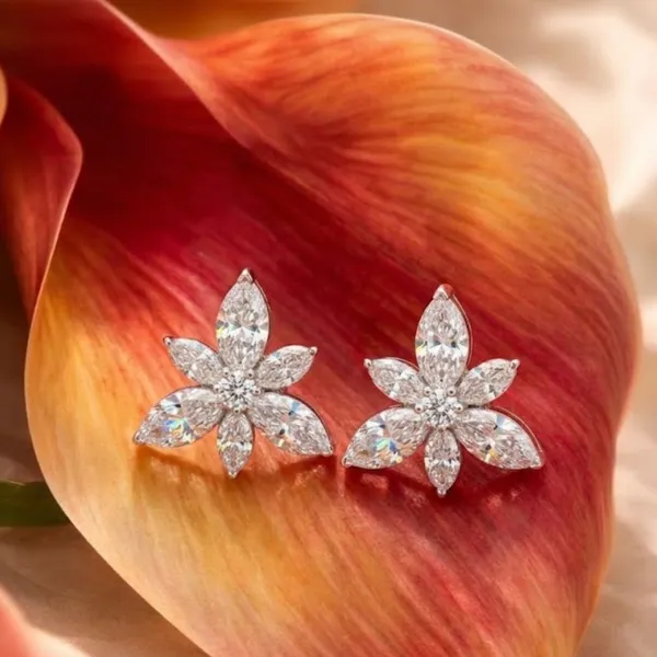 Floria_Stud_Earring