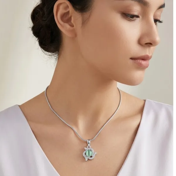 American_Diamond_Galaxy_Pendant_Green