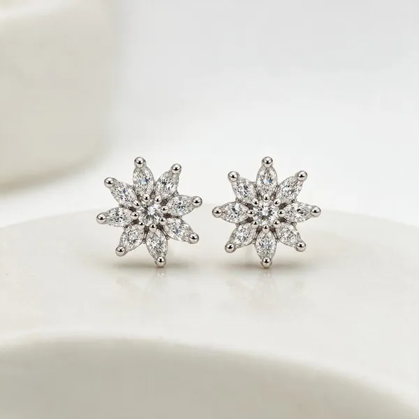 Universe_Star_Stud_Earring