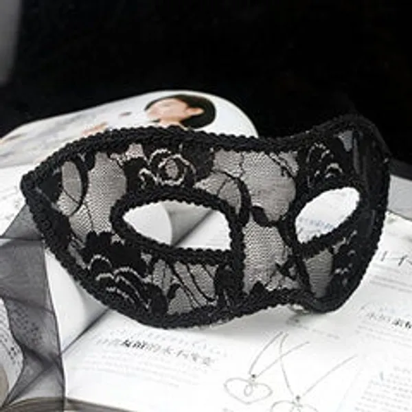 Kaamastra_Women_S_Eye_Mask_Halloween_Costume