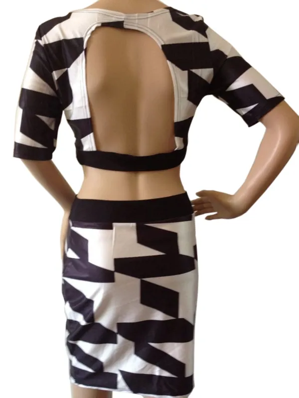 Kaamastra_Abstract_Polygons_Bodycon_Printed_Dress