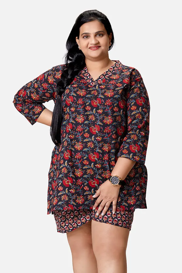 Multicolour_Cotton_Half_Sleeve_Top_And_Shorts_Coord_Set_For_Women