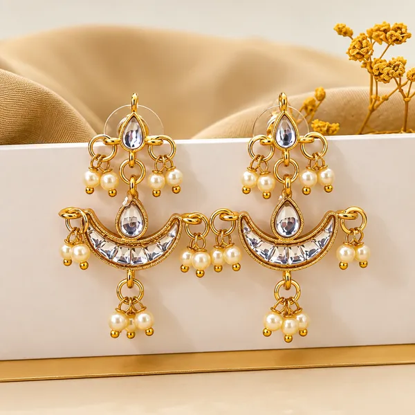 Gold_Tone_Pearl_Traditional_Jewellery_Set_For_Women
