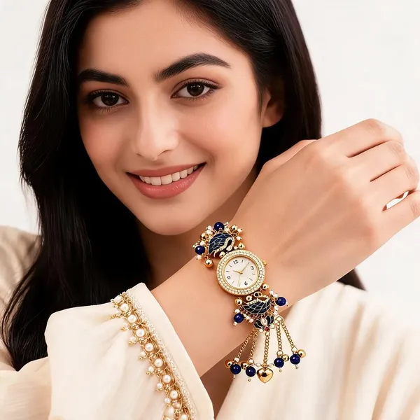 Gold_Tone_Decorative_Bracelet_Watch_For_Women