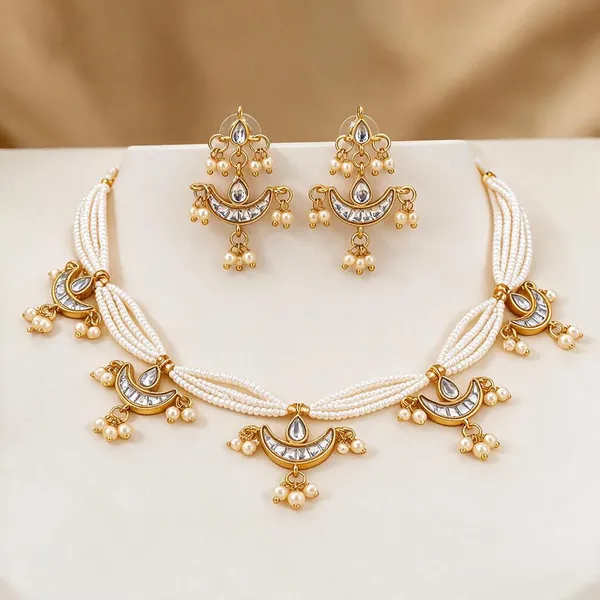 Gold_Tone_Pearl_Traditional_Jewellery_Set_For_Women